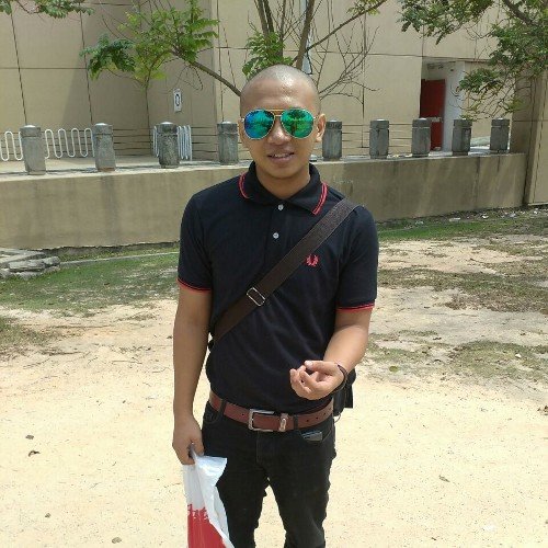 zarith_hafis's profile picture. Twitter Baru Punk I'd wechat: Bapaksohai Facebook: Zarith hafis