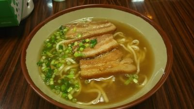 将来、沖縄ソバ屋さん経営します。
味は好みがあるので美味しい、美味しくないは言いませんがソバ情報は発信します。