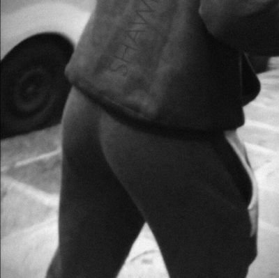 me in three words: sexiest butt ever