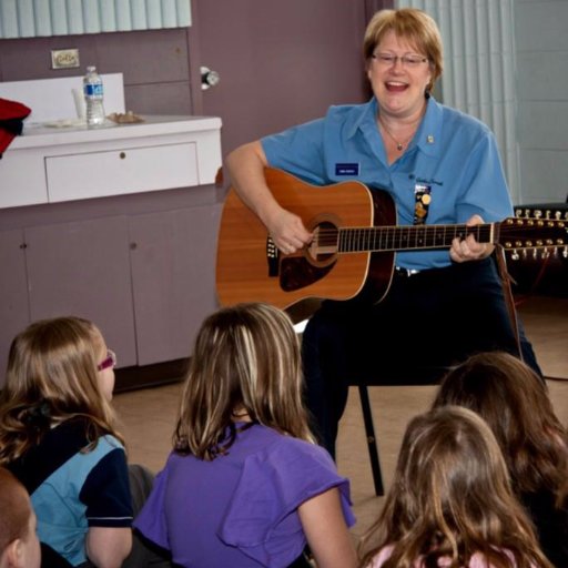 Guiding With Guider Dusk - Girl Guides of Canada, Edmonton Area Trainer