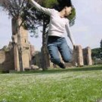 読売新聞 ウィーン 特集 旅 ウィーンこだわり旅ブック | 塚本 太朗 |本 | 通販 | Amazon