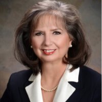 Denise Hoggard (@hoggard_pastprz) 's Twitter Profile