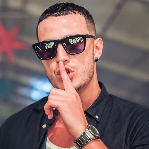 DJ Snake Fan Account! All about DJ Snake and getting his songs played on the radio! Requesting links coming soon! @djsnake Run by @HybridFan3