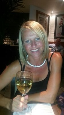 julesm32's profile picture. Food and drink fanatic! Follow me on Instagram @juliemartin15choppingboards