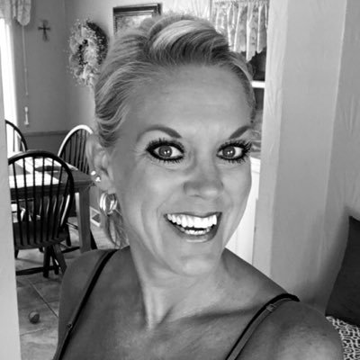 rjanet91's profile picture. 