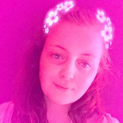 My name is Amy, and i love watching the walking dead, If u followed me I will followed u back and people can add me on snapchat my user is amywoodsy16 xxx :)