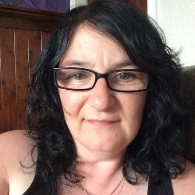 LisaLisahall01's profile picture. Likes to sing but sounds like a cat