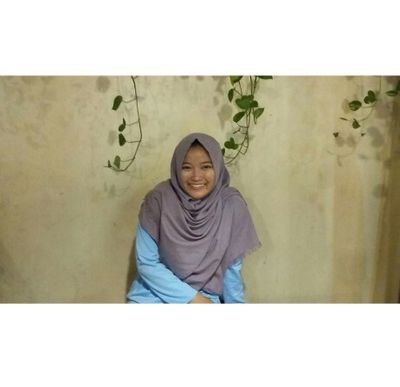 VikyAnggraeni's profile picture. 18september.