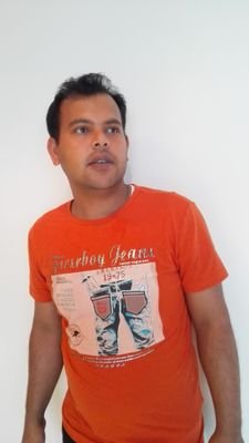 জীবন টা জসিমের ছবির মত হয়ে গেছে
শুধু কষ্ট আর অভাব অনটন.@