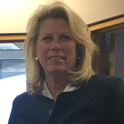 Betsyhartley23's profile picture. Lawyer