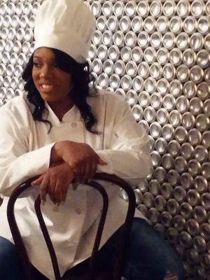 my_quisha's profile picture. cupake queen
high school graduate 
tatted