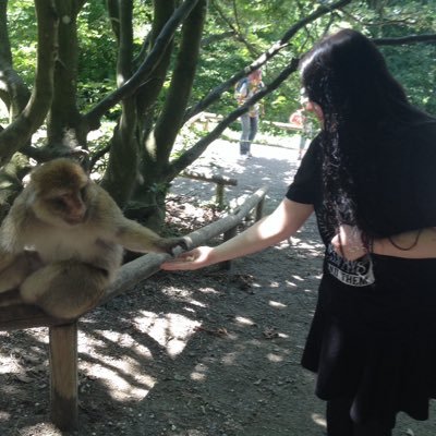 DasQueeny's profile picture. "Es kommt der Tag an dem wirst du Fliegen lernen" " • mit Oms im Wahnsinn •|25|• F60.31+ X84 • Tänzerin • Believe in † •