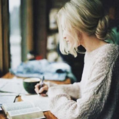 NPerfectcoder's profile picture. Escribo novelas de CD9 en YouTube y Wattpad suscríbete y léelas||canal: perfectcoder || cualquier duda mándamela por DM||¡Cada día nos acercamos más a los 1000!
