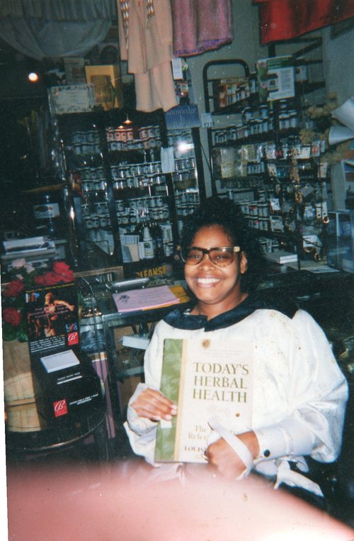 Herowoman517's profile picture. I'm here to guide you and show you how to root out all Health Problems by using God Principles Health Plan.Real Health Real Answers God Hands!!