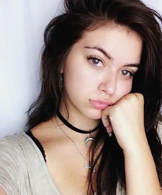 aliyarpgtemple's profile picture. serveuse