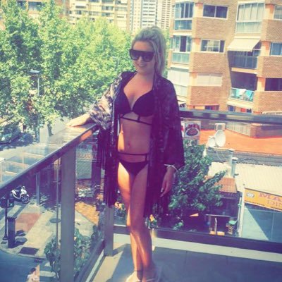 LisaaKielyy's profile picture. Lisa ✌ //