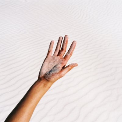 cocainebruises's profile picture. Depressed.