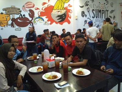 dona947's profile picture. 