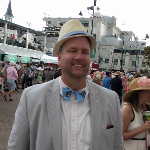 DMartMobMO's profile picture.