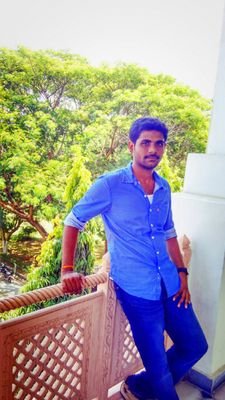 selvzcvstp's profile picture. #Business MâÑ #Thala RäSïGäÑ