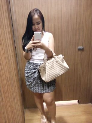 meilani_sutanto's profile picture. kejar masa depan dan perjuangkan yg sudah ada didepan mata || TuyotSaputra 33 *KISS* *Roses*