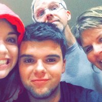 Adam (@adamwacholz) 's Twitter Profile