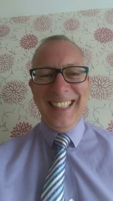 mortgage consultant for TMP mortgages shared ownership guru's @chirpymortgages
#AVFC #Kelly Brook #cider drinker. please someone bring me sunshine
