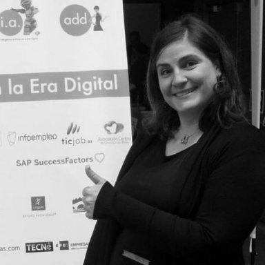 Consultora Inquieta en #SocialMedia y #MarketingDigital. Caminando y avanzando en la Transformación Digital.