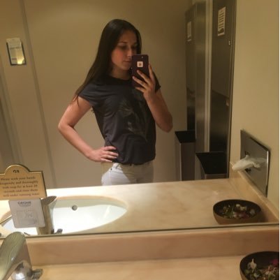 AshleyZecca's profile picture. snapchat Ashley5941