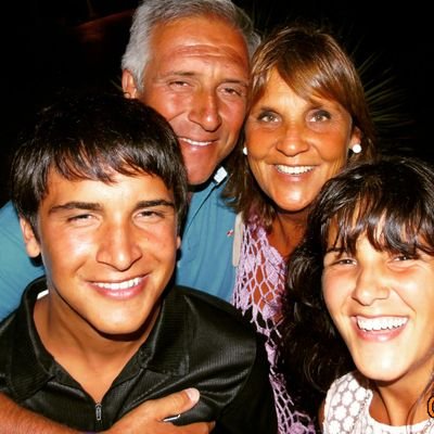 gusalcas's profile picture. 