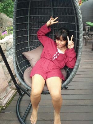 Santa_Oktaviani's profile picture. ig & snap :  santaoktaviani
path : santachan