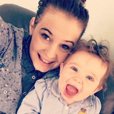 chelseajayneb2's profile picture. 