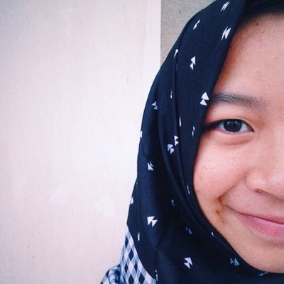 Jangan pernah ragu melepaskan merpati terbaik untuk terbang, karena yang terbaik akan selalu pulang.