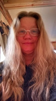 CharlyOwens's profile picture. 😀 Survivalist Wanna be.  Into plants as medicine.