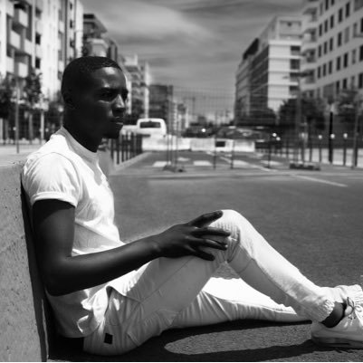 JeremieMasoka's profile picture. Prend pas mon respect pour de la peur , ma gentillesse pour une faiblesse.