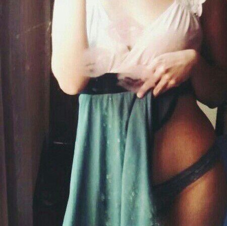 pareja en busca de nuevas experiencias
buscamos, chicas y parejas afines
#Poliamor #PachucaSw.#SwingerUnEstiloDeVida