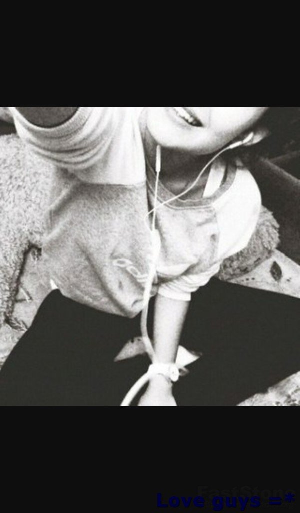 joulizz's profile picture. 