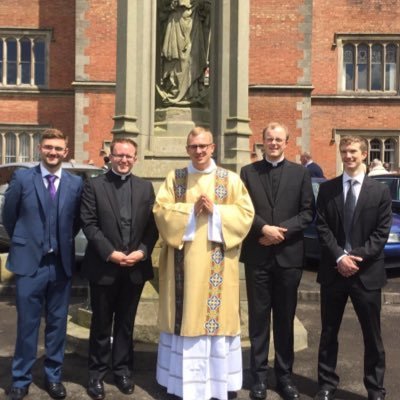 Offical Twitter account for the Archdiocese of Cardiff's Vocation team. Promoting the culture of Vocation. I have come that they may have life.