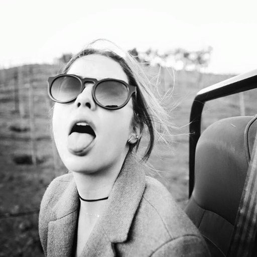 ashIeyrpgsa's profile picture. i'm not alone in my skin.