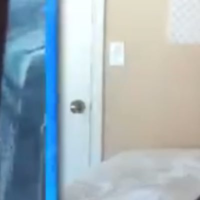 DoorKnobPlays's profile picture. I'm thesmithplays doorknob in the z house!