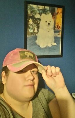 Girl in the pink Chantilly Lace hat. Mum of @X_Brystina_X & @RojoFluffyBuns. Love WWE, music&animals. I name my pets after people I love&admire!