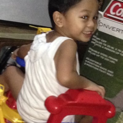 Macawili_II's profile picture. 