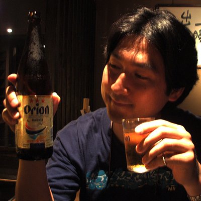 Sa_Ta_2000's profile picture. 単なる沖縄マニアのナイチャーによる、沖縄ネタアカウントです。エリアでは本島中部、特にコザ～北谷がお気に入り。エンダーでチリチーズカーリーフライをつまみながら、ルートビアをおかわりしたいなぁ…。沖縄てんぷらとミヌダルも好物です。