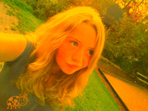 blondiinchen14's profile picture. 