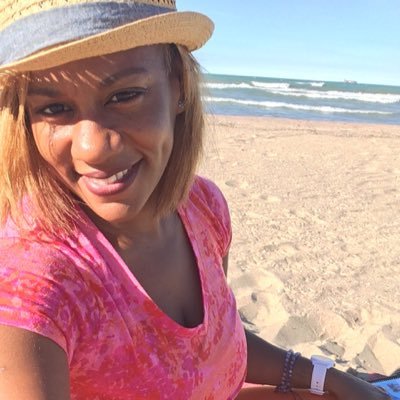 kelstheyogi's profile picture. 