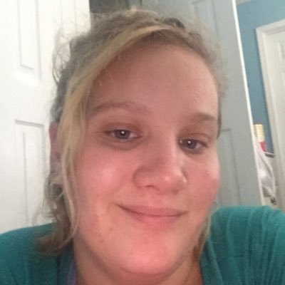 Jadrianna4's profile picture. this is my real twitter