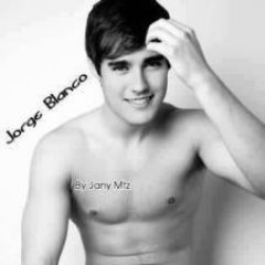 ro3s4's profile picture. 