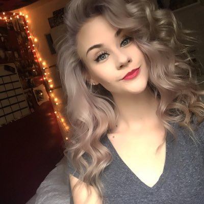 Chloe_dawwn's profile picture. DG & JM ❤️