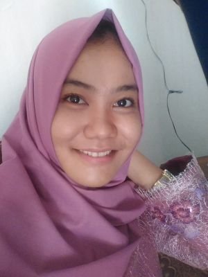 fitria ayu mutiarasari