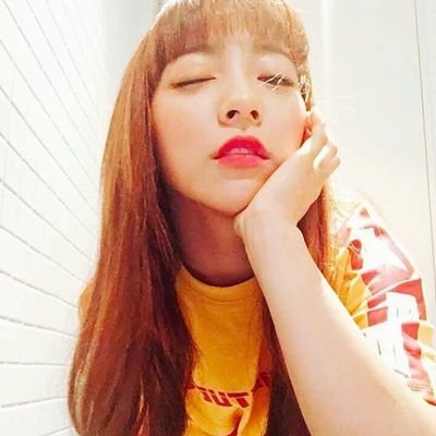 reena - she/they - ENG/FIL/한 🆗️ - please correct any mistrans! - f(x) translations account: https://t.co/yId6Oj4dS5